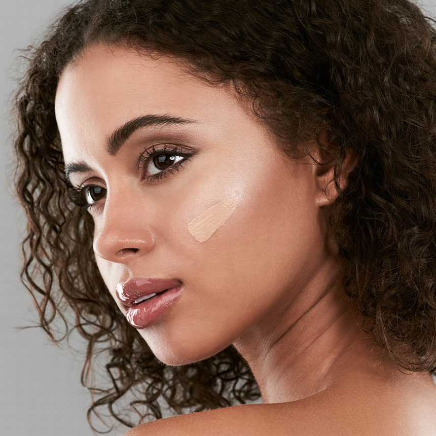  Your Make-up Base Is Vital: Right here’s How To Apply It