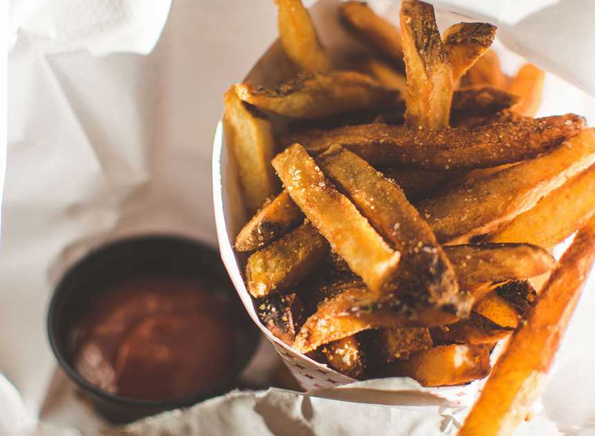  Standard Meals That Are Wrecking Your Psychological Well being, Say Specialists