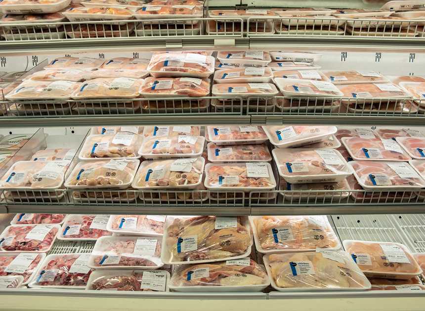  This Kind of Meat Is Extra Prone to Have Harmful Micro organism, New Research Says