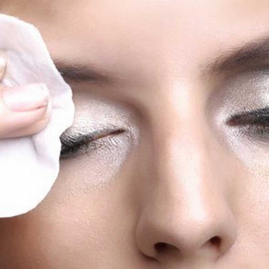  The right way to Take away Make-up…The Proper Method!